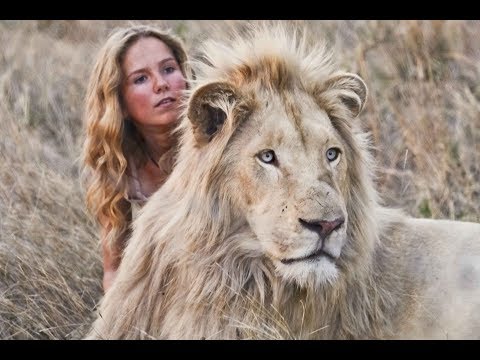 MIA E O LEÃO BRANCO - Trailer Oficial Dobrado (Portugal)