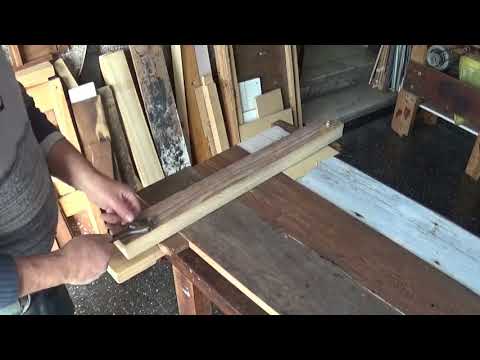 ¿Cómo hacer una mesa de madera reciclada?