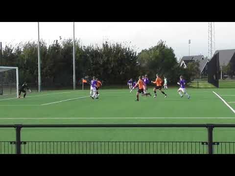 2 nov 2019 VV De Meern 2 - Odysseus 2 com 3-2 Keeper weet de bal net over te tikken