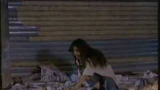 Gloria Trevi - Acostada a media calle &quot;Escenas De La Pelicula Zapatos Viejos&quot;