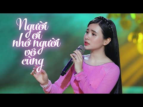 Thể hiện bởi Quỳnh Trang