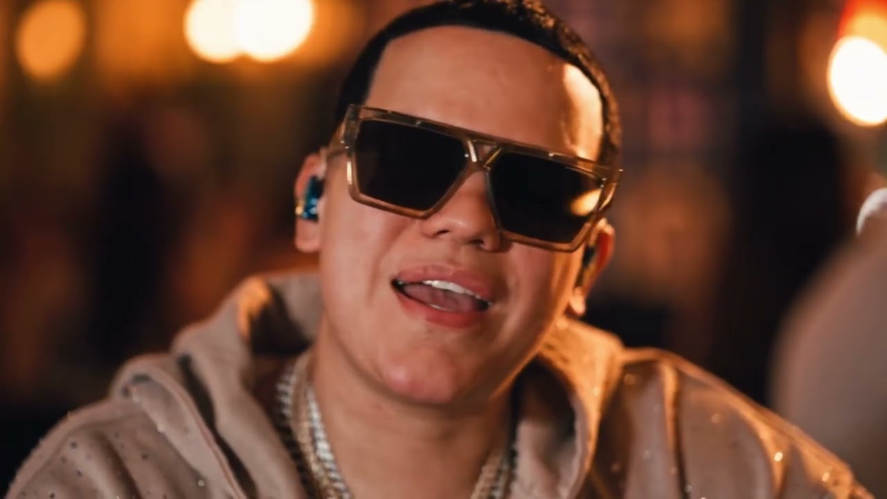 J ALVAREZ - Maldito Amor (Audio Oficial)