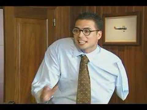 Gato Fedorento - O homem com demasiadas características