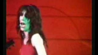 Kate Bush - Wuthering Heights (Live in Germany)