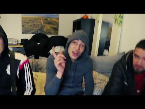 GILET JAUNE - MRIKINO ( CLIP OFFICIEL ) - 2019