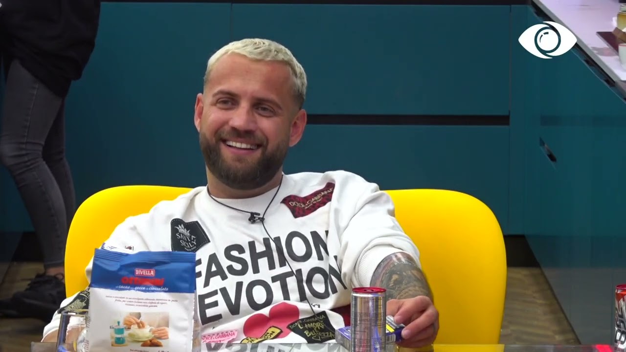 Debat për ushqimin, Kristi-Luizit: I ke vjedhur!