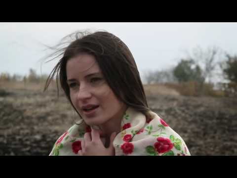 Kapushon si Stela Botez   Cine cântă iarăși pe la sate OST 'Alte Frunze de dor'