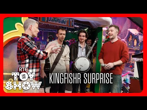 Kingfishr: Surprise Killeagh performance with Toy Show kids