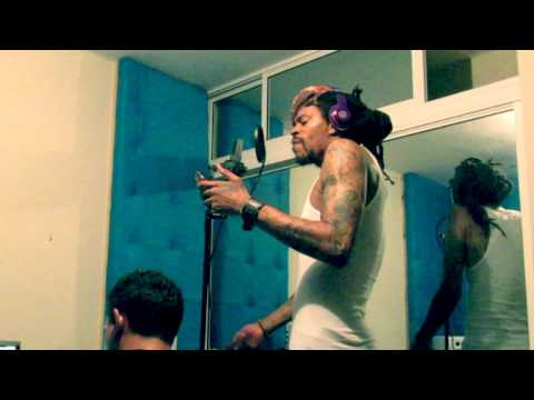 JAY OVARA X BLADY ROSARIO- EVERYBODY (ISSA PARTY) STUDIO PERFORMANCE