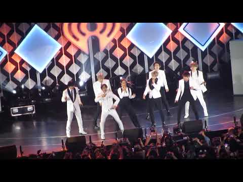 BTS - Boy With Luv w/ Halsey (KIISFM Jingle Ball 2019)