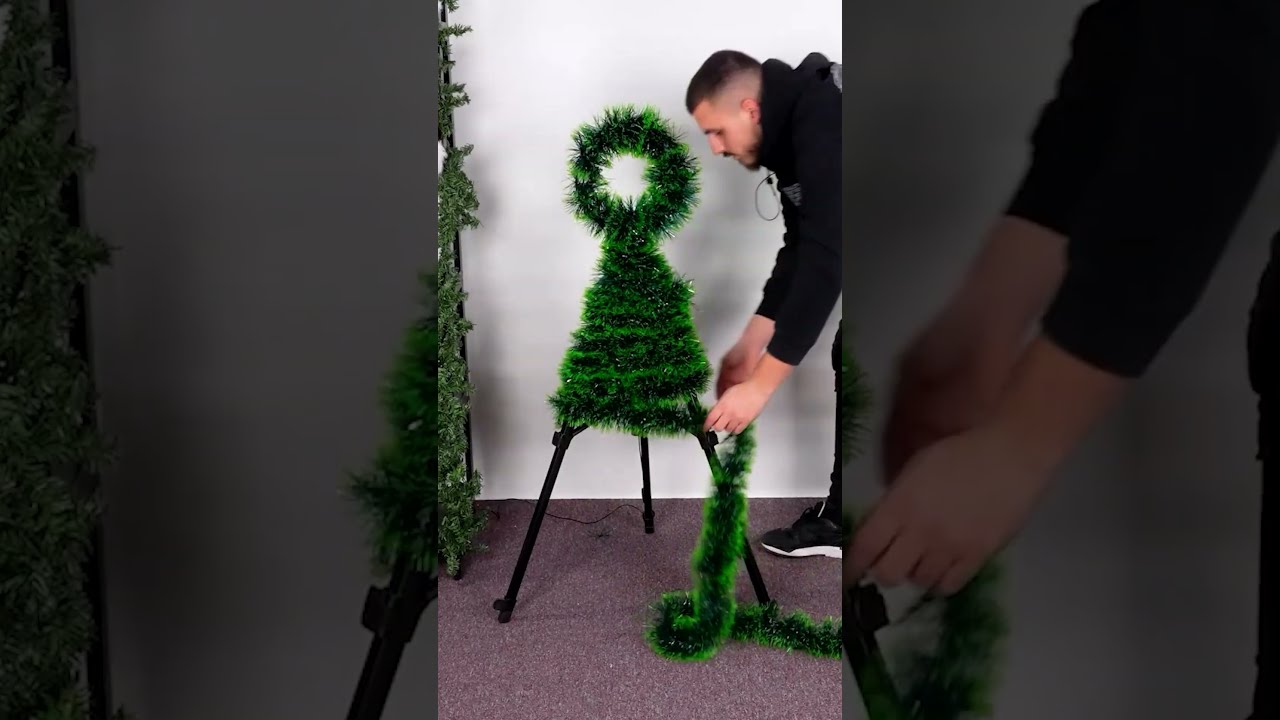 Make your own Christmas tree with Tripod!