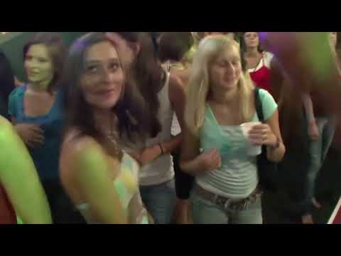 CAPTAIN HOLLYWOOD PRESENTS BOOM BOXX ‎– Flying high