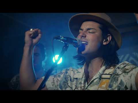 A.L.E.K.S. - Tell me [Studio Live]