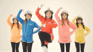 k-pop idol star artist celebrity music video Crayon Pop