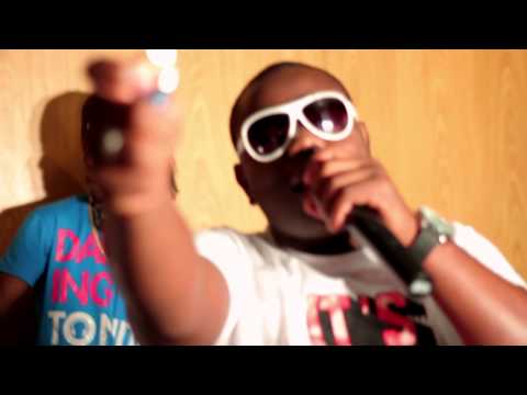 Tranga Rugie & The Mighty Youth - Iedereen gaat los