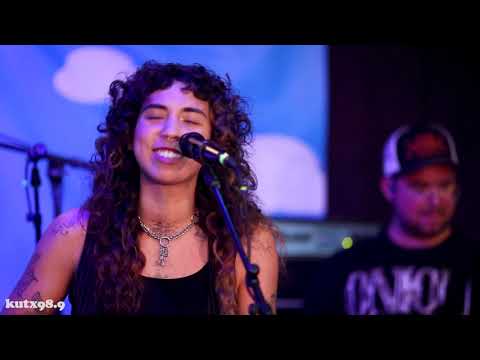 Indigo De Souza at Scholz Garten (SXSW 2023) - "You Can Be Mean"