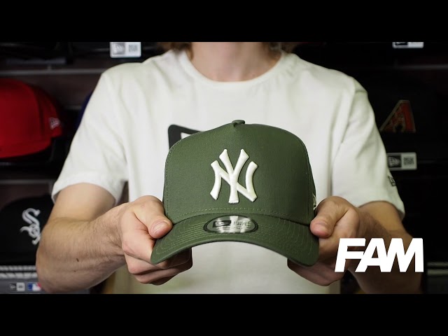 Vídeo relacionado con New Era New York Yankees Gorra Space Icon 9Forty Kids Verde Oliva