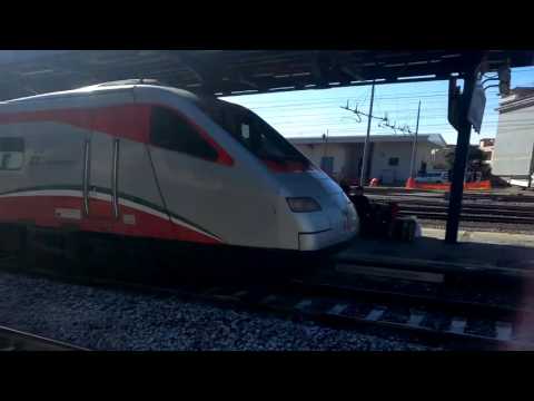 FA 9372 in transito a Battipaglia