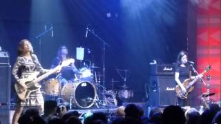 Babes In Toyland - Right Now (The Regent, Los Angeles CA 8/7/15)