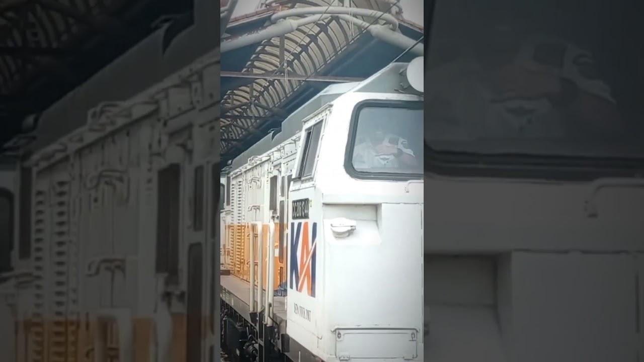 JEDAG JEDUG MASINIS RAMAH KERETA API INDONESIA