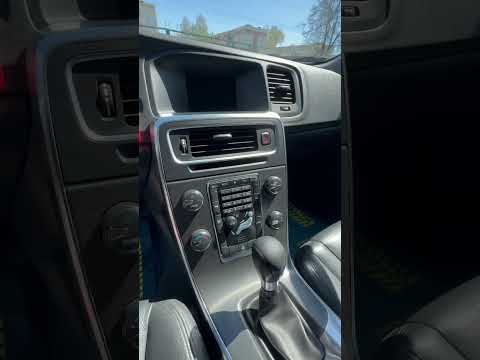 фото volvo s60 ii 0