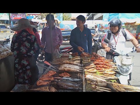 Delicious Street Food - Various Foods For Sales In Phnom Penh - Amazing Food Near Me