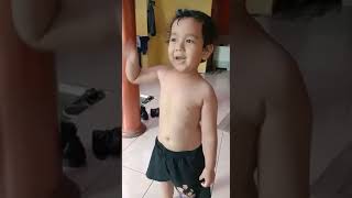 Download lagu Razly - Hareudang Hareudang....Panas Panas Panas... mp3 Download lagu Razly - Hareudang Hareudang....Panas Panas Panas... mp3