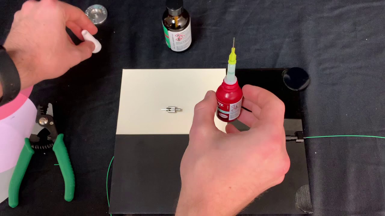 ST Fibre Connector Installation