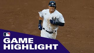 Gio Urshela UNLEASHES a grand slam after Yankees load bases!