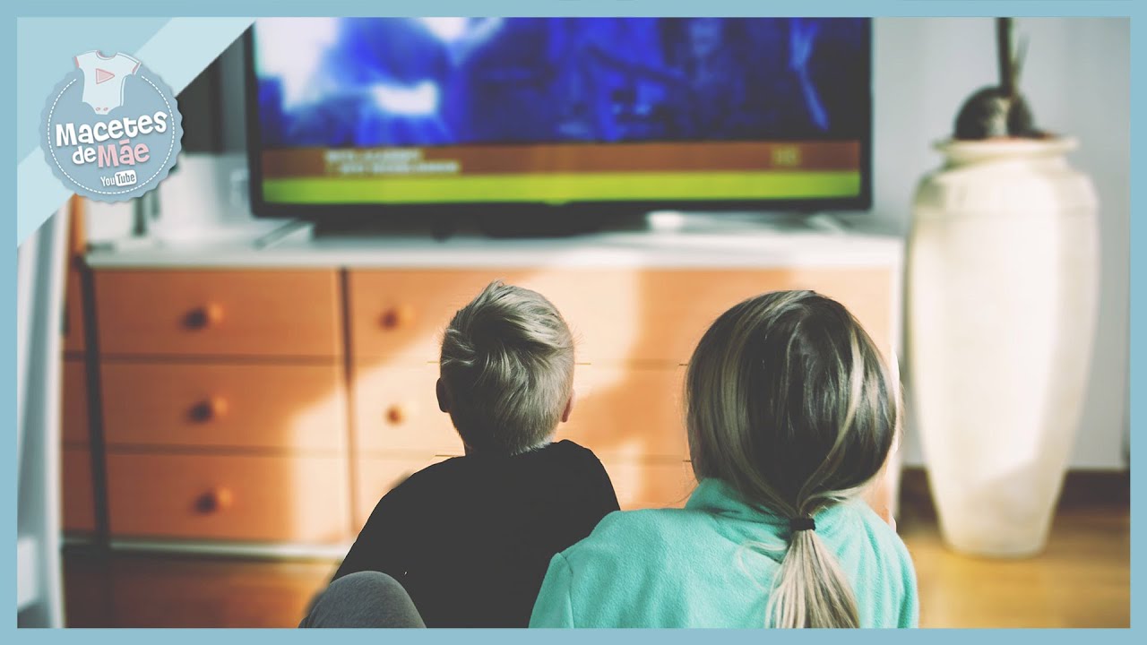 USO EXCESSIVO DE TELAS: COMO ISSO AFETA O DESENVOLVIMENTO DO SEU FILHO (com Aline de Rosa)