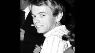 The Almost Famous - Gold Star For Robot Boy (Guided By Voices cover)