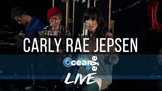 Carly Rae Jepsen - Let It Snow (Acoustic) Live Performance