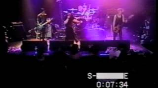 Earshot @ Whisky 3/28/2000  part 1: Headstrong...