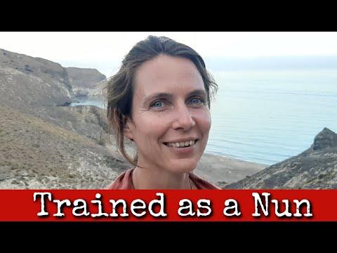 Ep138: Trained as a Nun - Beth Upton