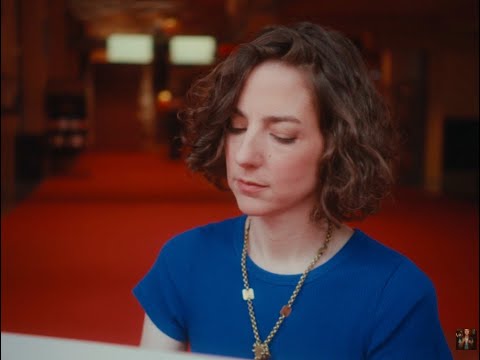 Cléa Vincent - Mellow Mood (Clip Officiel)