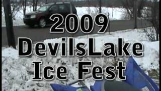 preview picture of video 'Devils Lake Michigan Ice Fest 2009 Race'