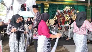 Download lagu Nyambai bahmekonan Pekon Awi,HWD ANDRI & RENI mp3