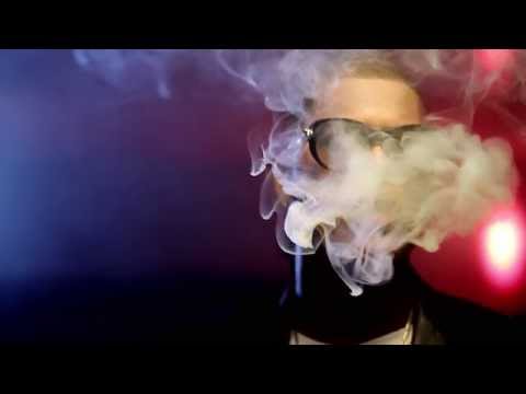 Quimico Ultra Mega -  Chillin (Video Oficial)