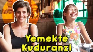 Aslı ve Maya Yemekte Kuduranzi | Bizim Aile Eğlenceli Çocuk Videoları