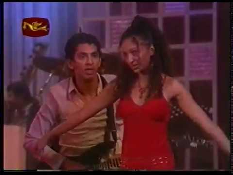 Heena Ahuru Mukulu Karana  (හීන අහරු මුකුළු කරන) - Fantasy Avenue Teledrama Song  (Live)