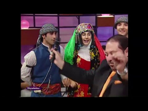 Ali Aktaş - Diyarbekir Yoluna ve İğne Attım Tarlaya