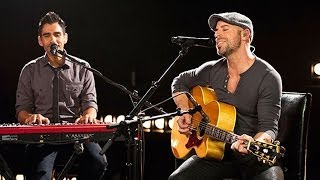 Daughtry Performs &#39;Waiting For Superman&#39; Live At Billboard