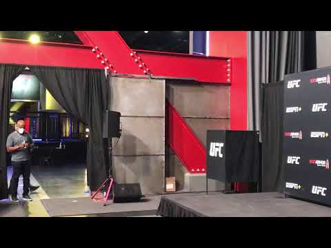 UFC Fight Night: Edgar vs. Munhoz Weigh-In Results & Livestream