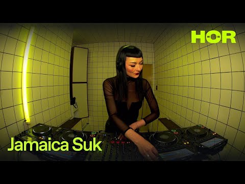 Gradient - Jamaica Suk | HÖR - October 30 / 2025