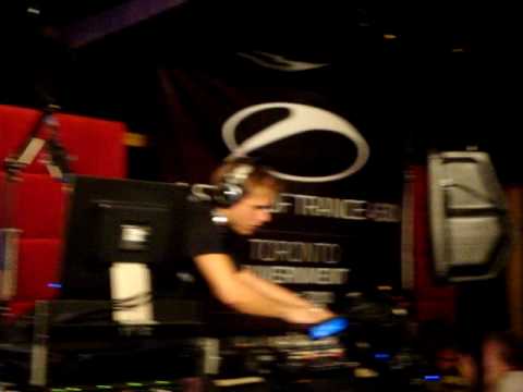 Armin van Buuren @ The Guvernment for ASOT 450 pre-party 01.04.10