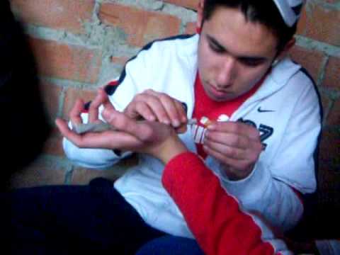 ponieNdole la bokilla aL 3 papeles