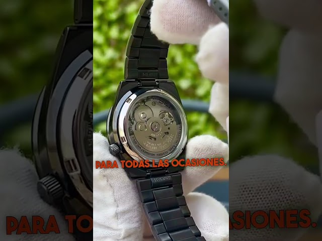 Vídeo relacionado con Seiko SRPL79K1 5 Sports SKX Reloj automático de Acero Inoxidable para Hombre, Caja de 38 mm, Negro/Plateado