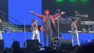 New Edition (Johnny Gill): Rub You The Right Way (live) - 3/25/23 @ Little Caesars Arena (Detroit)