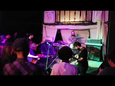 Eyelet - Browbeaten (live at Mercury Theater)