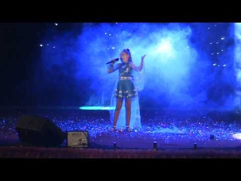 CLUBUL PINOCHIO PIATRA NEAMT   Viorela Stoian   Ce dor mi a fost de tine marea mea   CONCERT LAURENTIU CAZAN SI COPIII DE LA CLUBUL PINOCHIO